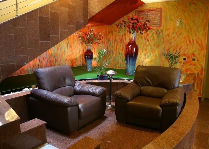 Hotel Ea Crystal Palace 4*