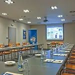 Hotel Ea Crystal Palace