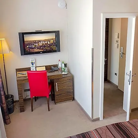 Ea Crystal Palace Hotel Prague