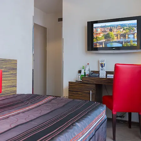 Hotel Ea Crystal Palace 4*