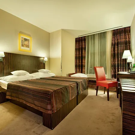 Ea Crystal Palace 4* Prag