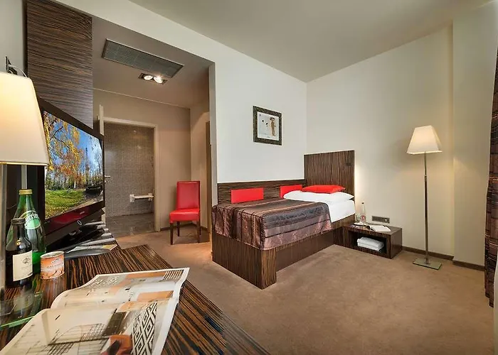 호텔 Ea 크리스탈 팰리스 프라하