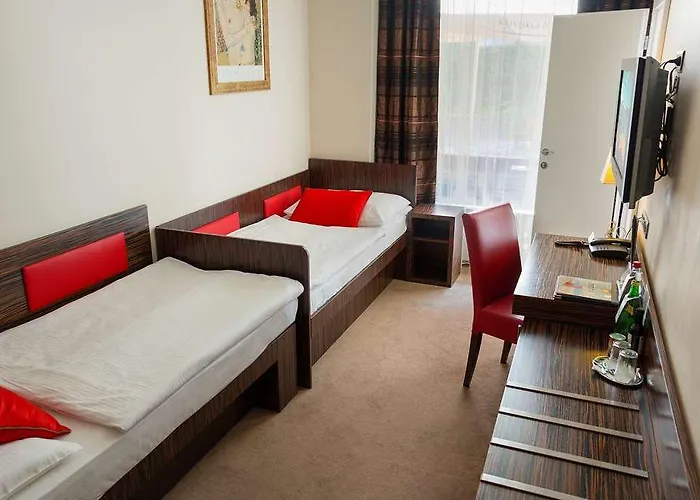 호텔 Ea 크리스탈 팰리스