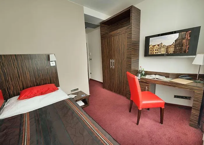 호텔 Ea 크리스탈 팰리스 프라하