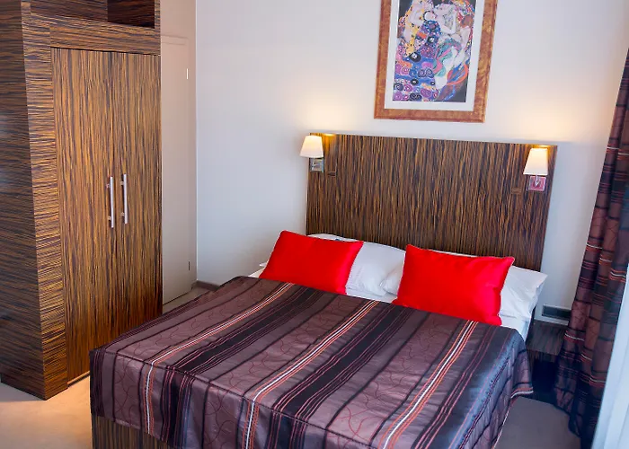 호텔 Ea 크리스탈 팰리스 프라하