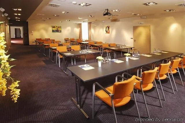 Ea 크리스탈 팰리스 호텔