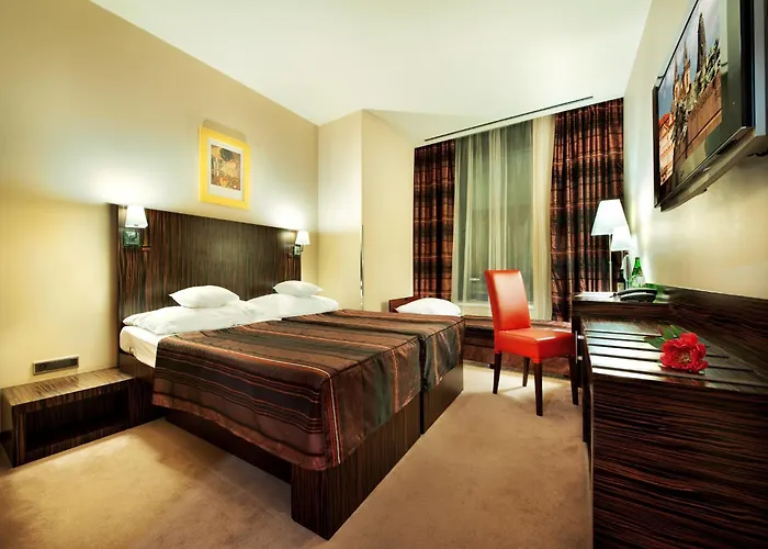 Ea 크리스탈 팰리스 4* 프라하