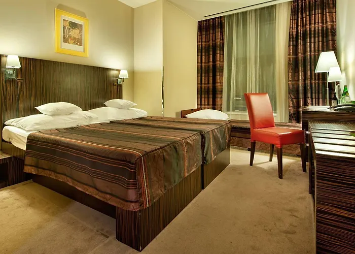 Hotel Ea Crystal Palace 4*